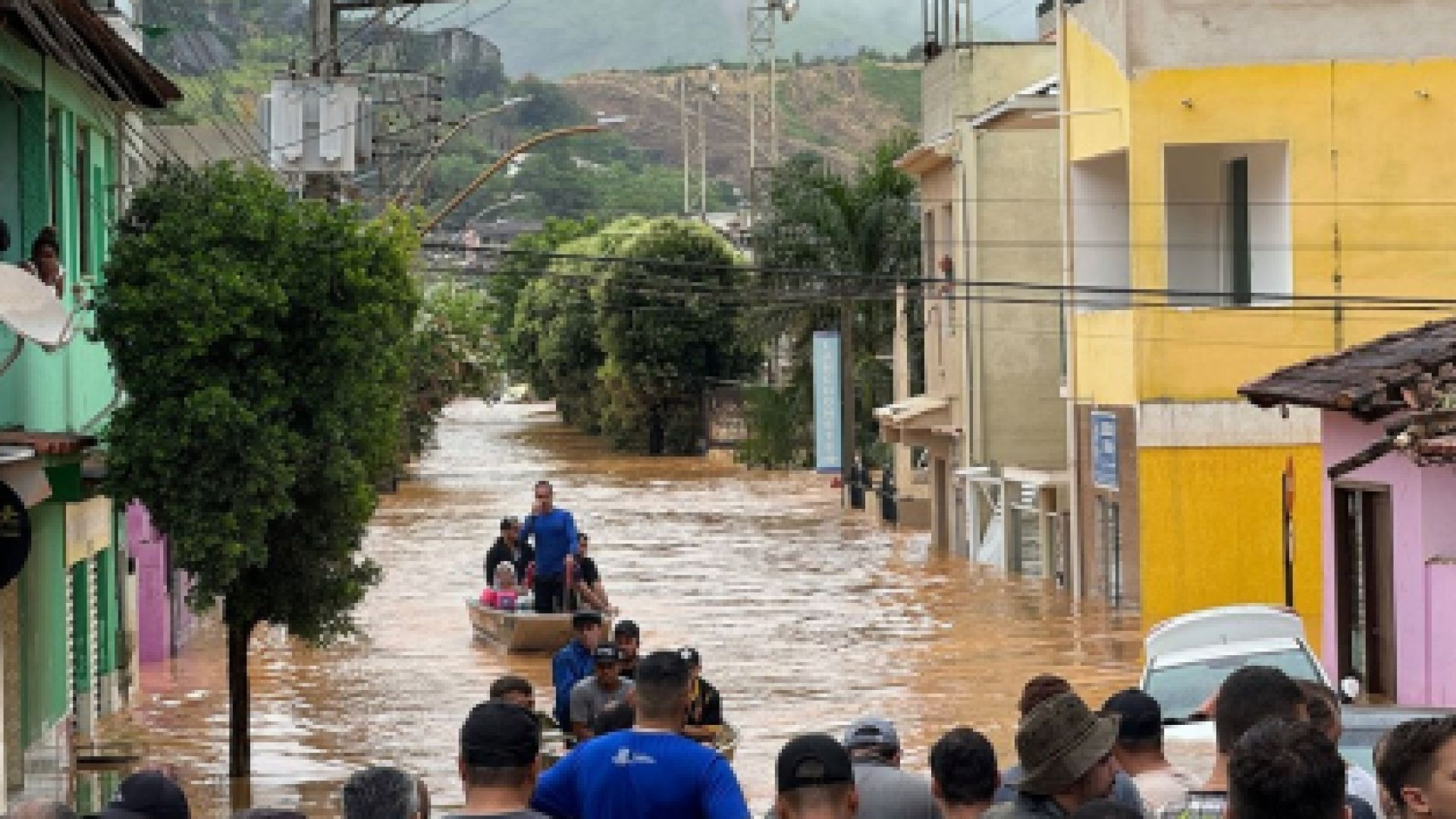 Chuvas intensas deixam rastro de destruição no Espírito Santo